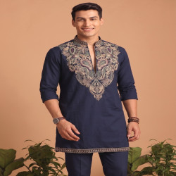 Men's Embroidered Lachaka Kurta with Bottom